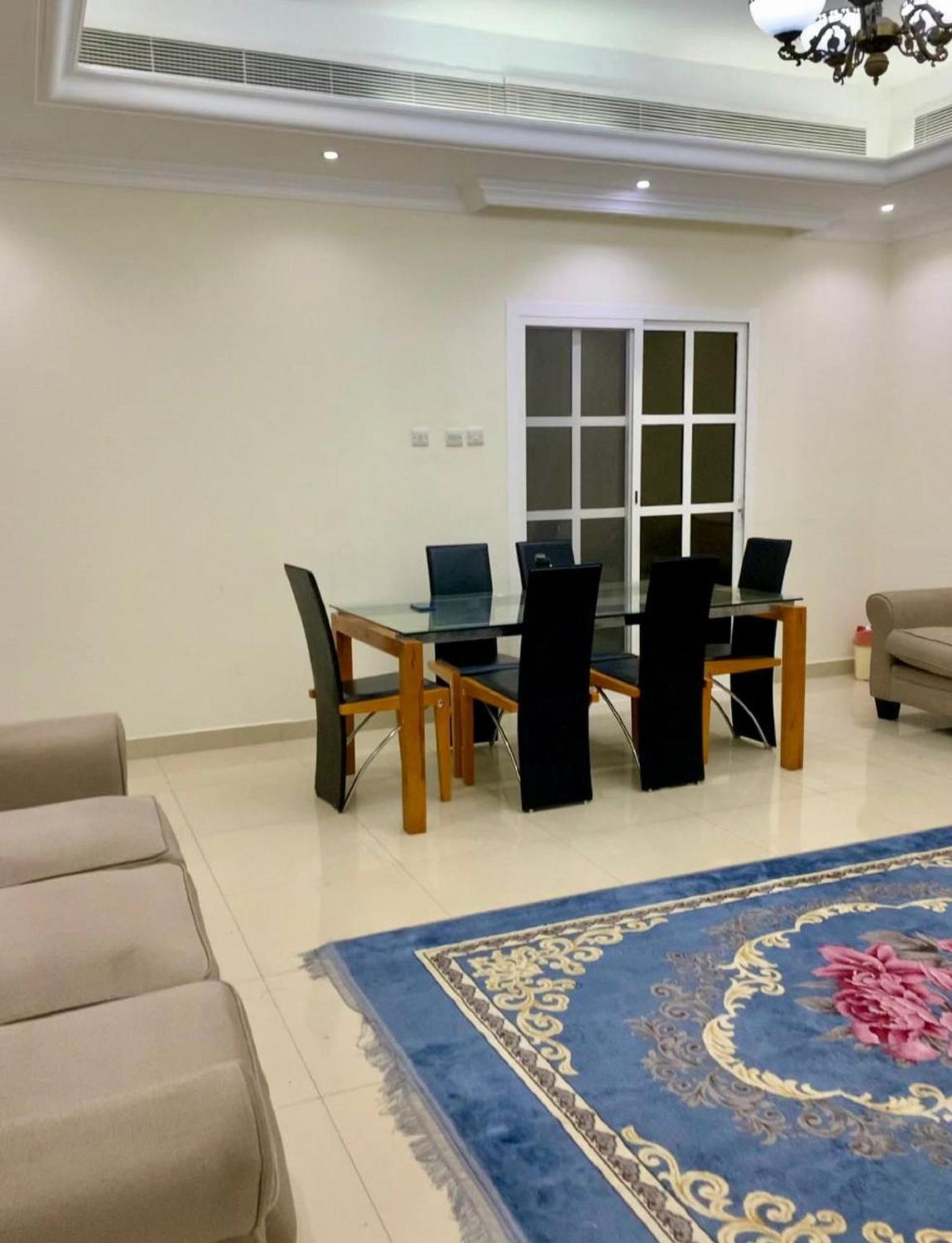 In House - Luxury For Seven People * Dubai